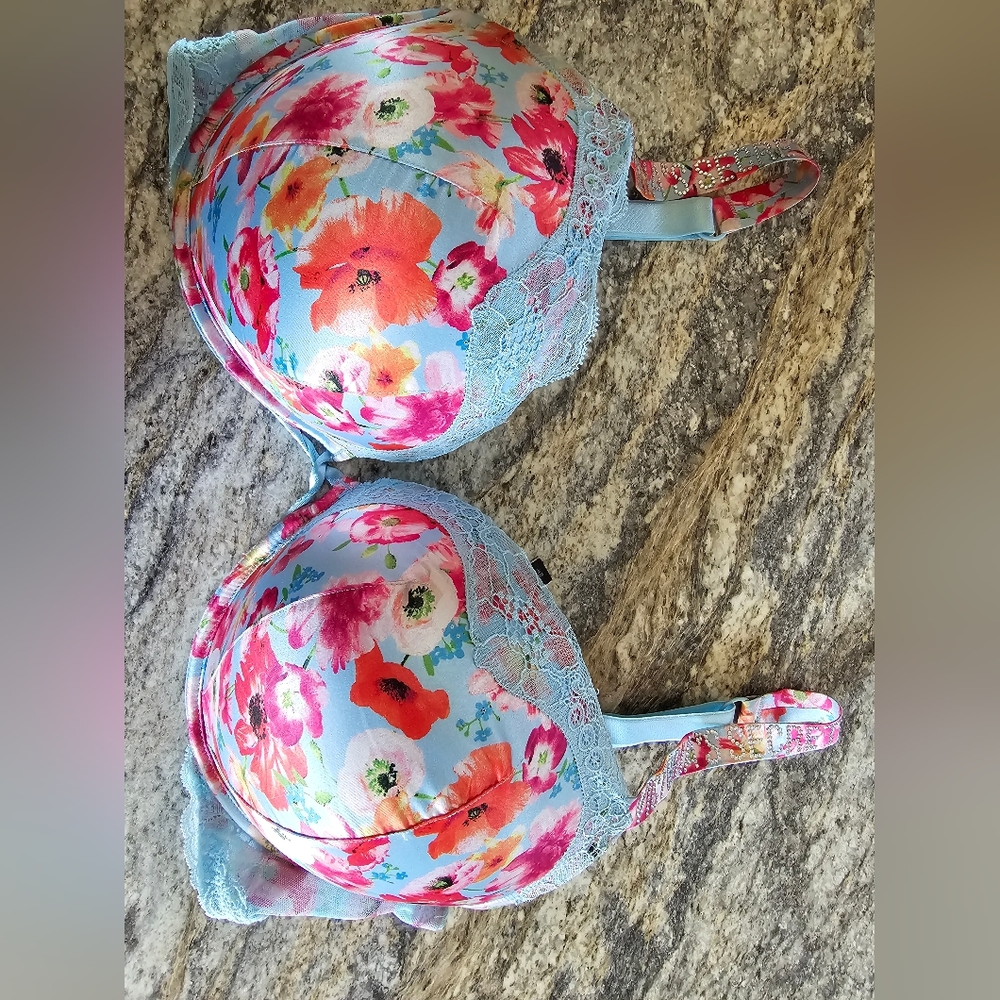 Victoria secret bombshell bra size 38dd